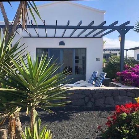 Hotell Vik Coral