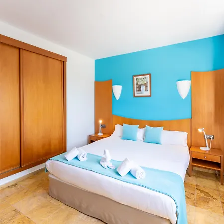 Vik Coral Hotell 3*