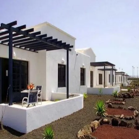 Vik Coral Ξενοδοχείο 3*