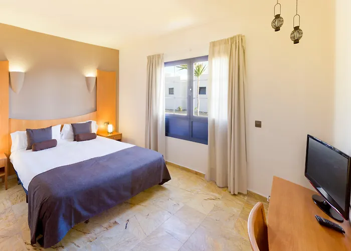 Szálloda Vik Coral 3*