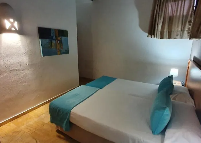 Vik Coral Ξενοδοχείο 3*