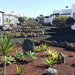 Готель Vik Coral 3*